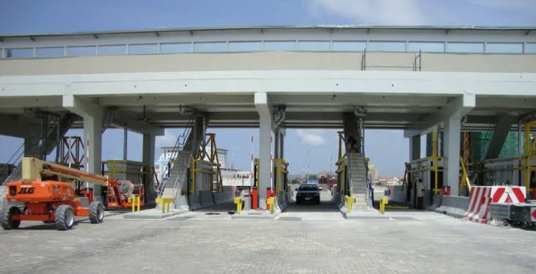 toll gate