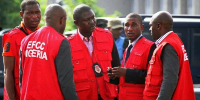 EFCC: 33 Arrested In Calabar For Internet Fraud