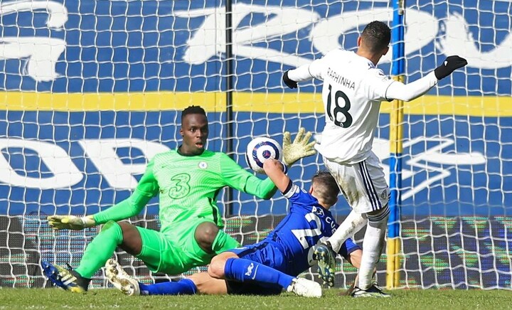 Edourd Mendy was the star of the show as Chelsea pipped a resilient Brentford 1-0 to reclaim their position atop the English Premier League on Saturday evening.