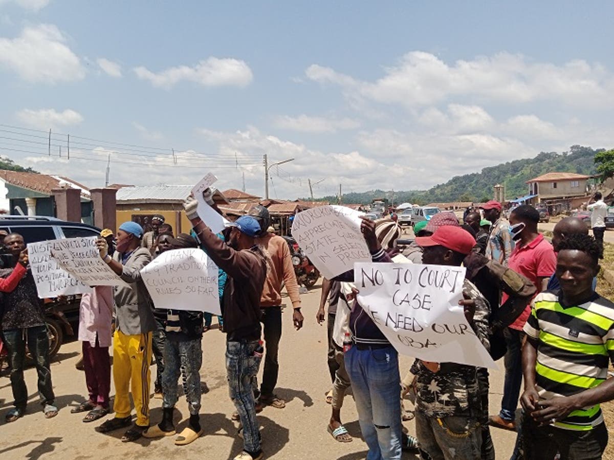 Ekiti Community Protests, Gives 14-day Ultimatum Over Appointment Of Monarch