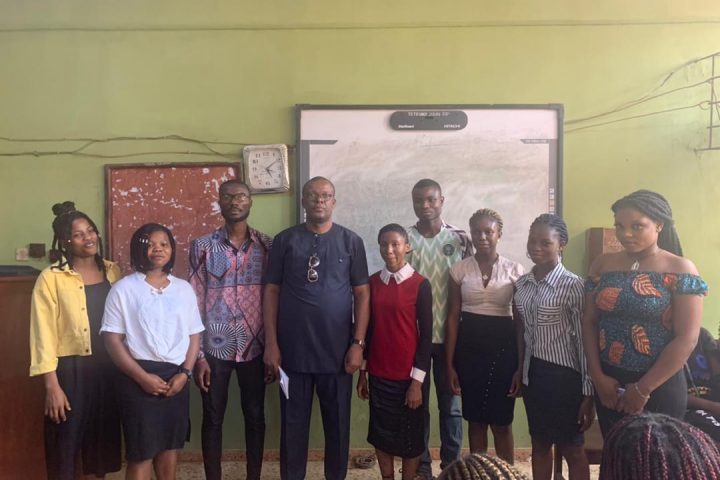 Prime Business Africa Editor-in-chief, Dr Marcel Mbamalu with members of the campus editorial board of the Journalism Mentorship Project (JMP)