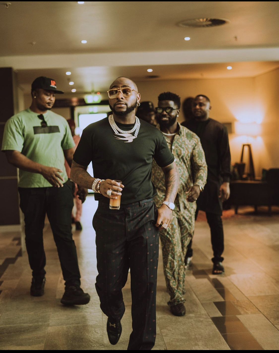 Davido Reels Out N20 Million To 20 Fans