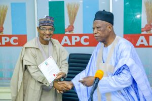 Photos: New APC NWC Members Receive Certificates Of Return 