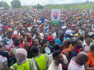 'Name Your First Kid Peter', Obi-dients Tell Newly Wed Couple That Joined  Abuja Rally For Obi