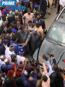 Happening Now: Exclusive Pictures Of Tinubu's Visit To APC Secretariat