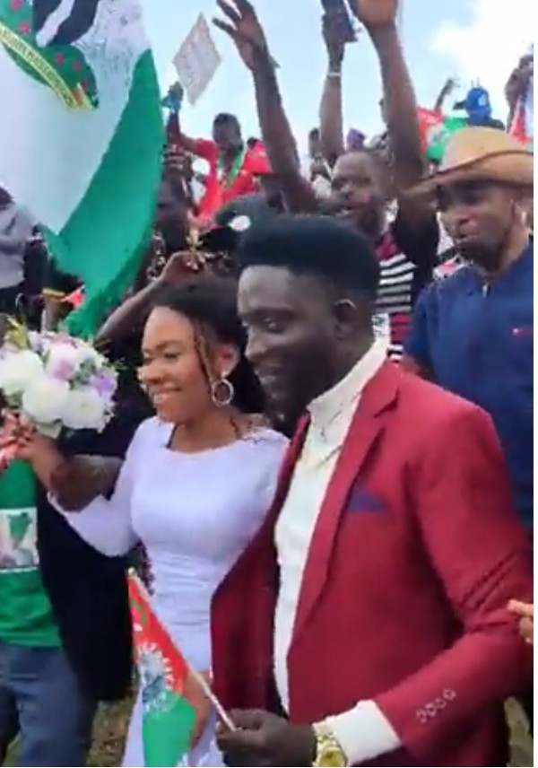 'Name Your First Kid Peter', Obi-dients Tell Newly Wed Couple That Joined Abuja Rally For Obi