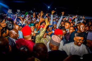 PDP Set To Kick Off Campaign, As Atiku Arrives Uyo