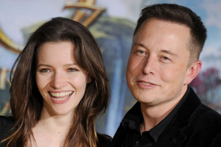 Elon Musk’s ex-wife, Riley, Asks Him To Buy, Delete Twitter