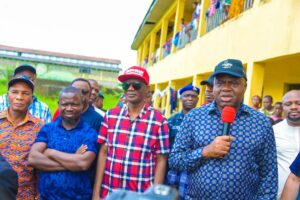 Video/Photos: Peter Obi Visits Anambra Flooded Communities