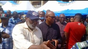 Video/Photos: Peter Obi Visits Anambra Flooded Communities