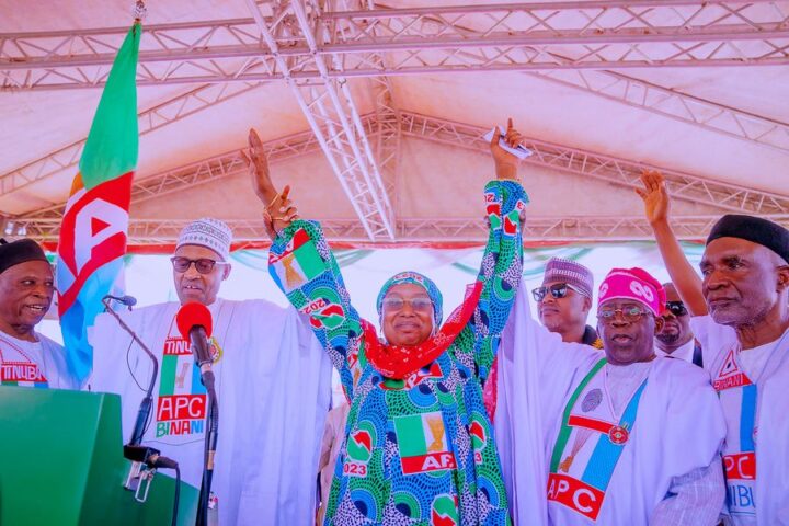 2023: Buhari in Adamawa Campaigns for Tinubu, Binani