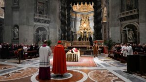 Thousands Of Mourners Pay Tribute To Late Pope Benedict XVI In St. Peter’s Basilica