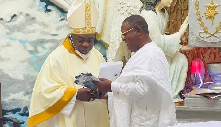 Abakaliki Bishop Rejects Umahi's 'Hall Of Fame' Award Barely 1 Year In Office