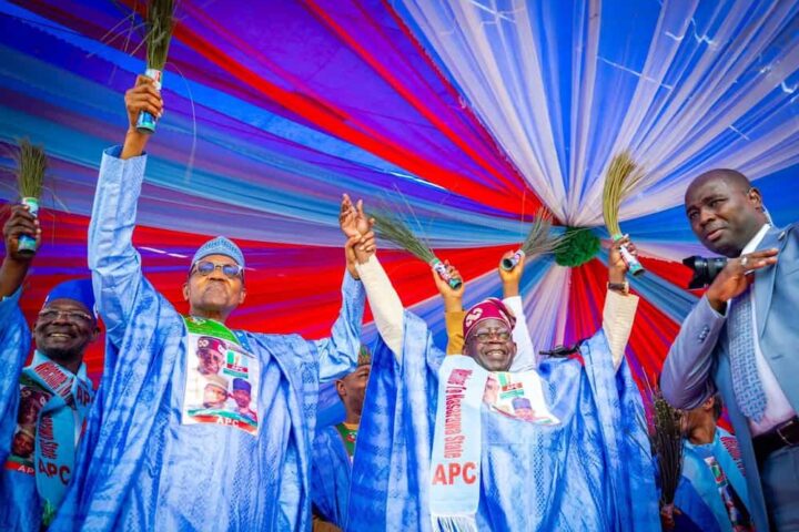 Buhari Arrives Lagos For APC Final Rally