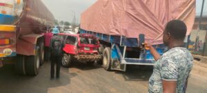 50 Escape Death As 10 Vehicles Crash On Lagos-Ibadan Road By Iyana-Oworo