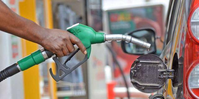 NNPC Increases Fuel Price To N580/Litre, Oil Marketers Eye N700