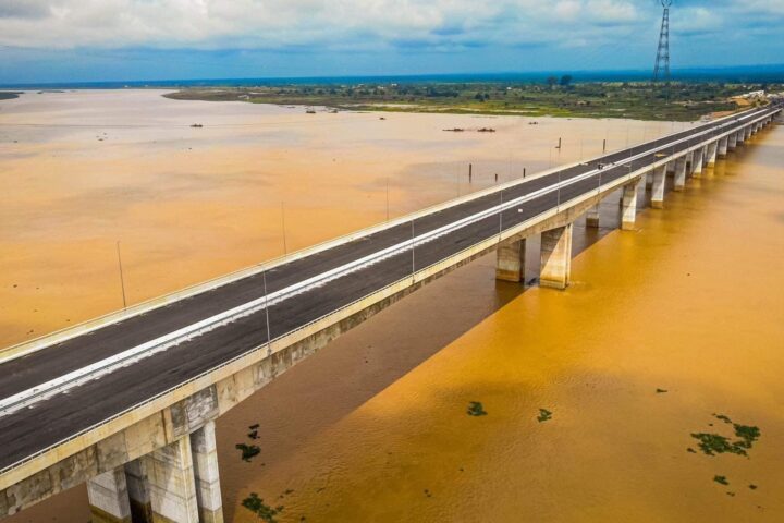 South-East Governors Name Second Niger Bridge After Buhari