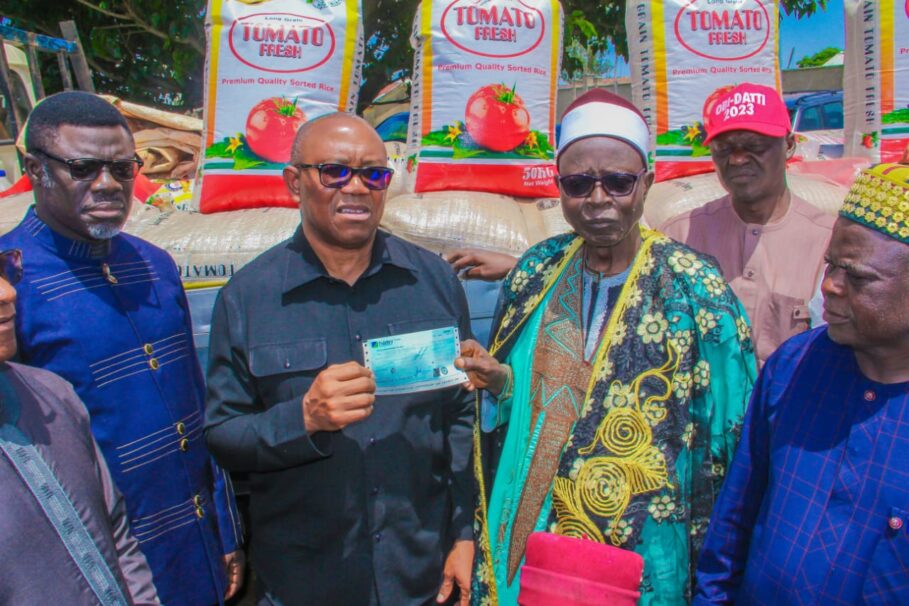 62nd Birthday: Obi Visits Plateau, Offers IDPs Gifts