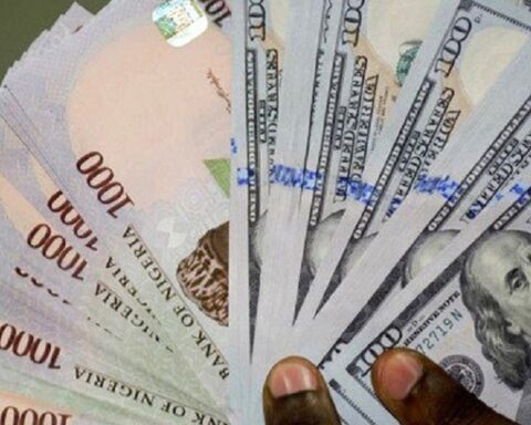 Naira Rises Against Dollar, Ends Week On Positive Note