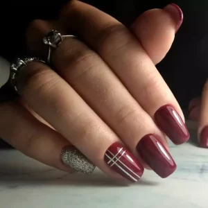 20 Latest Burgundy Nail Designs For Christmas Holiday 