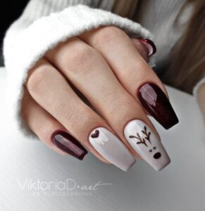 20 Latest Burgundy Nail Designs For Christmas Holiday 