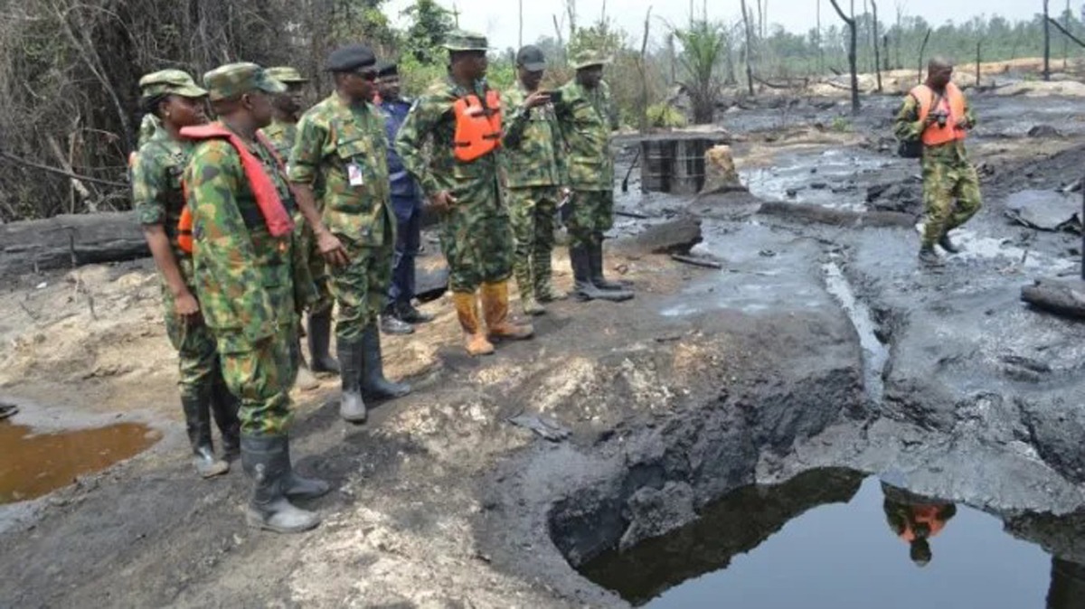 Nigerian Military Seizes Over 500,000 Litres Of Stolen Crude Oil In One Week