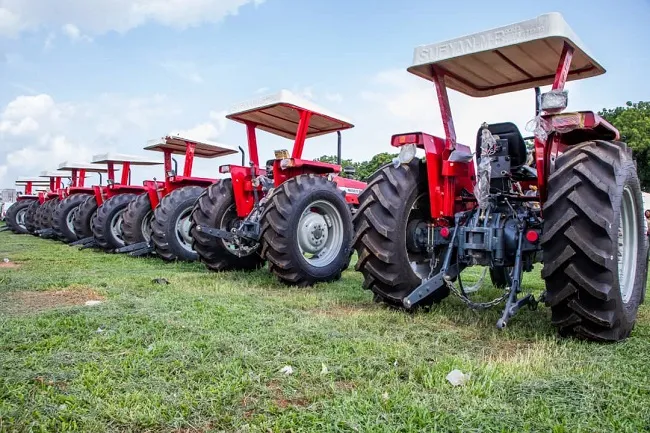 Nigerian Govt Aims For Local Production of 2,000 Tractors Annually To Bolster Food Security