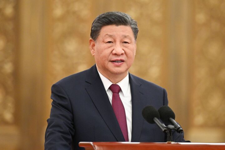 President Xi Acknowledges China's Economic Struggles, Vows Recovery Efforts