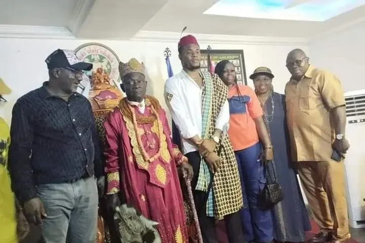 Rivers Monarch Honours Super Eagles Goalkeeper Nwabali With Chieftaincy Title