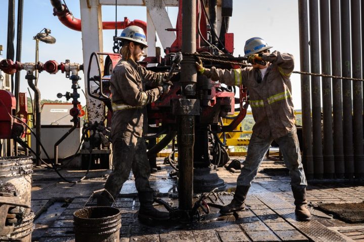 Global Crude Oil Production Dips By 1.2 Mbpd In February: Saudi Arabia, Iraq Declines As U.S. Sees Increase