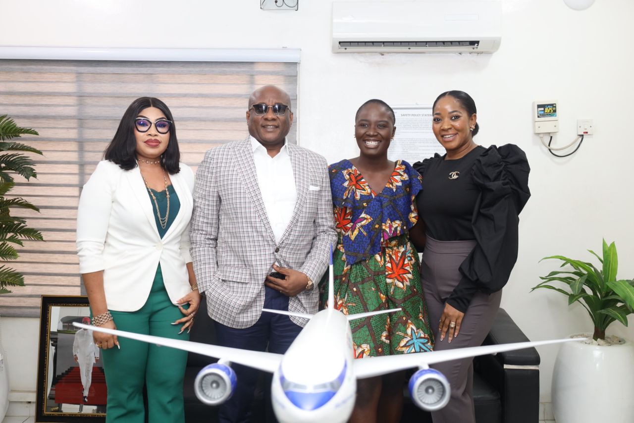 Air Peace Boss Commends Pelumi for London-Lagos Solo Drive, Offers Free London Flight Ticket