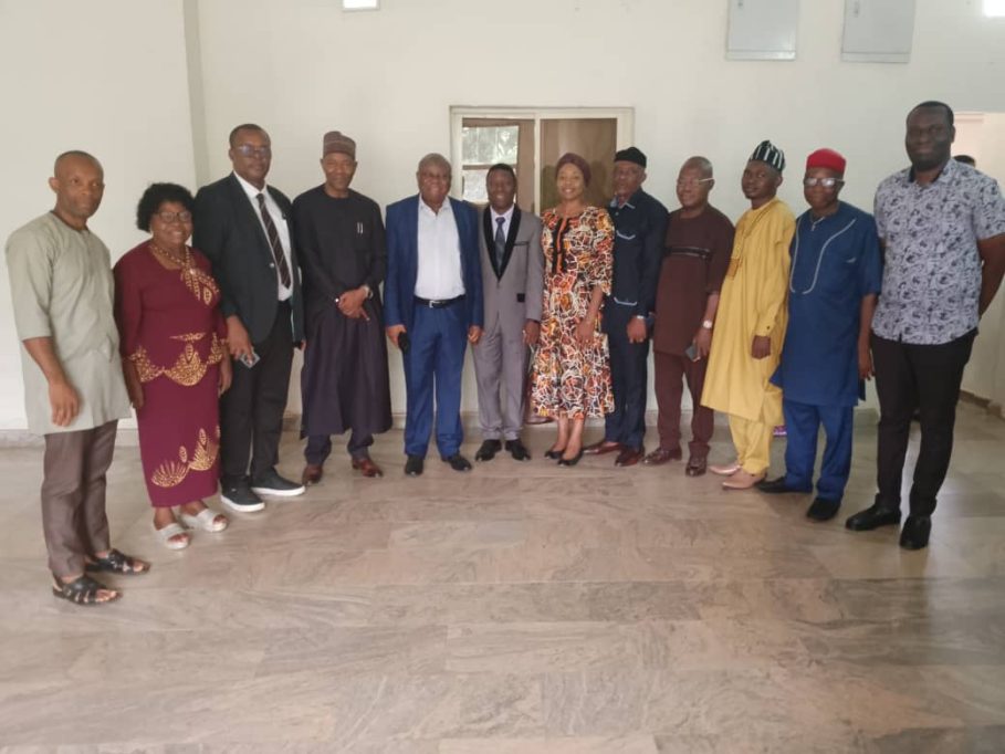 UNN Mass Comm Int'l Conference: Dept Staff, Alumni Pay Courtesy Visit To Vice Chancellor [PHOTOS]