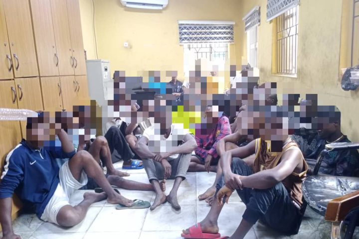Police Raid Criminal Hideouts In Yaba, Arrest 40 Suspects