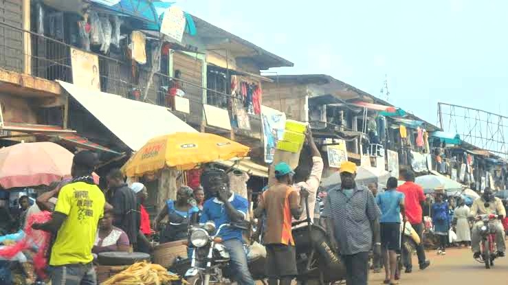 Traders Lament As Enugu Govt Begins Demolition Of Ogige Market 