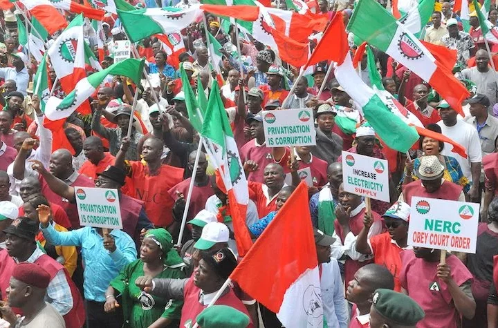 Minimum Wage: Nigerian Govt Begs Labour Union To Reconsider Strike Action 