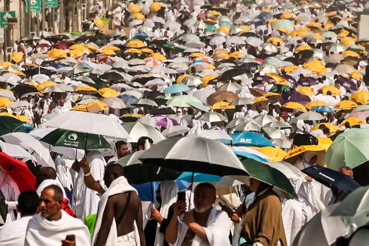 Hajj Heatwave Claims Nearly 500 Lives, Hundreds More Feared Dead