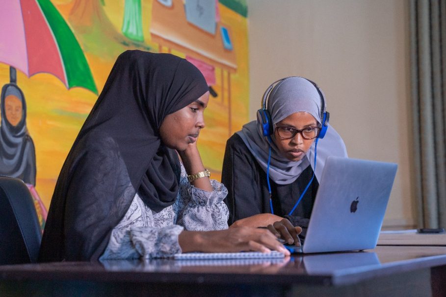 Somalia’s Only All Women Media Team Wins Global Freedom of Expression Award