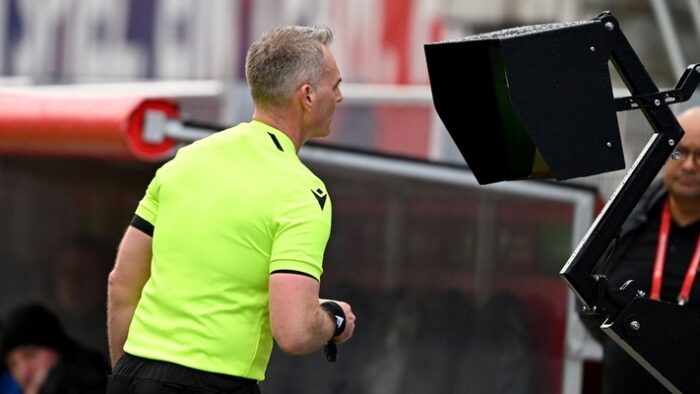 Uefa to lecture on VAR