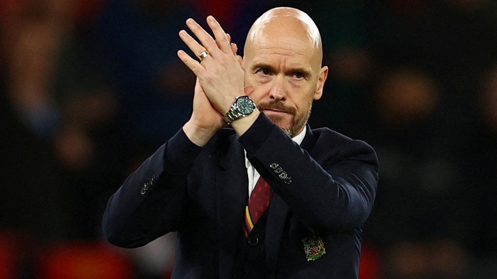 Erik ten Hag extends Man U contract