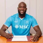 Lukaku signs for Napoli