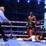 Anthony Joshua out in the 5th round by Dubois