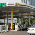 N15 Reduction Is Insignificant- Nigerians React As NNPCL Reduces Petrol Price To N945/ Litre