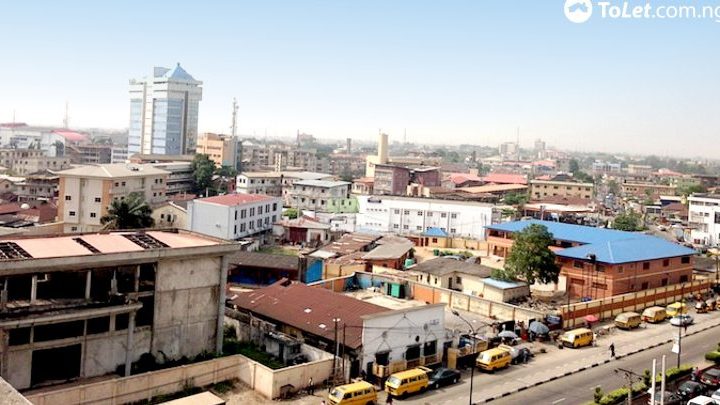 where to live in lagos mainland