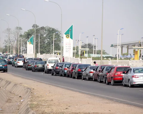 Nigeria’s Fuel Crisis: A Price On Pain As Petrol Prices, Scarcity Crush Ordinary Citizens