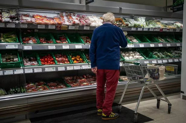 Inflation Drops To 1.7% In UK As Policymakers Consider Next Steps