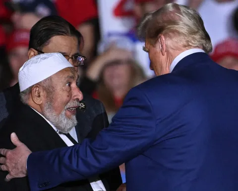 US Election 2024: Muslim Leaders Endorse Trump, Citing Peace, Immigration Policies