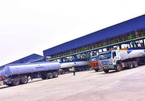 Dangote Refinery: Mixed Reactions Among Marketers On Advance Payments For Petrol