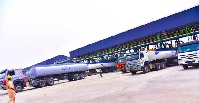 Dangote Refinery: Mixed Reactions Among Marketers On Advance Payments For Petrol