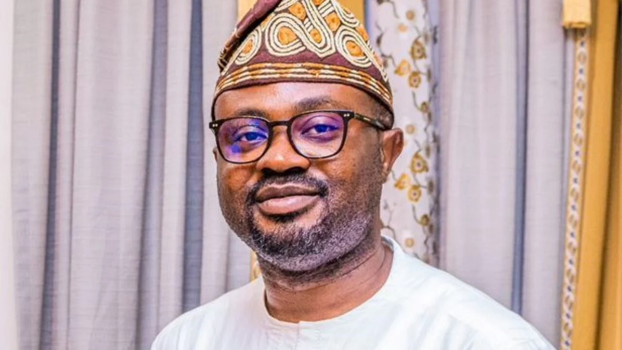 #OndoDecides2024: Tunji-Ojo Lauds INEC’s Professionalism Amid High Voter Turnout