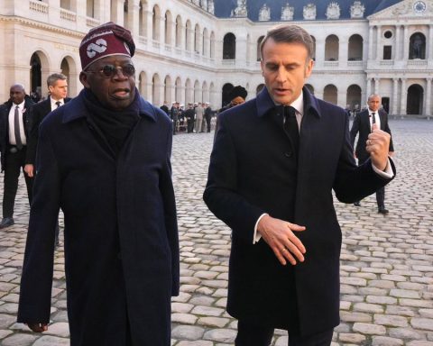 Tinubu in France